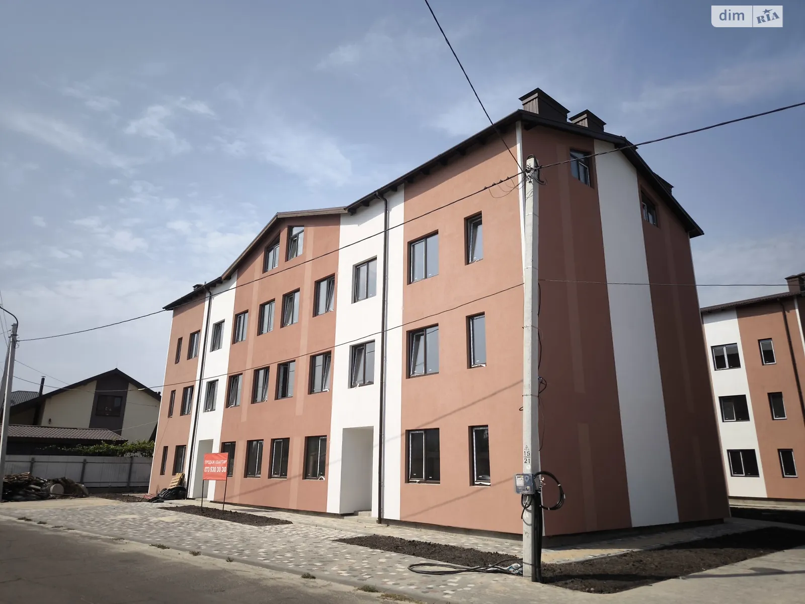 Продается 2-комнатная квартира 100 кв. м в Гостомеле, ул. Юбилейная - фото 1