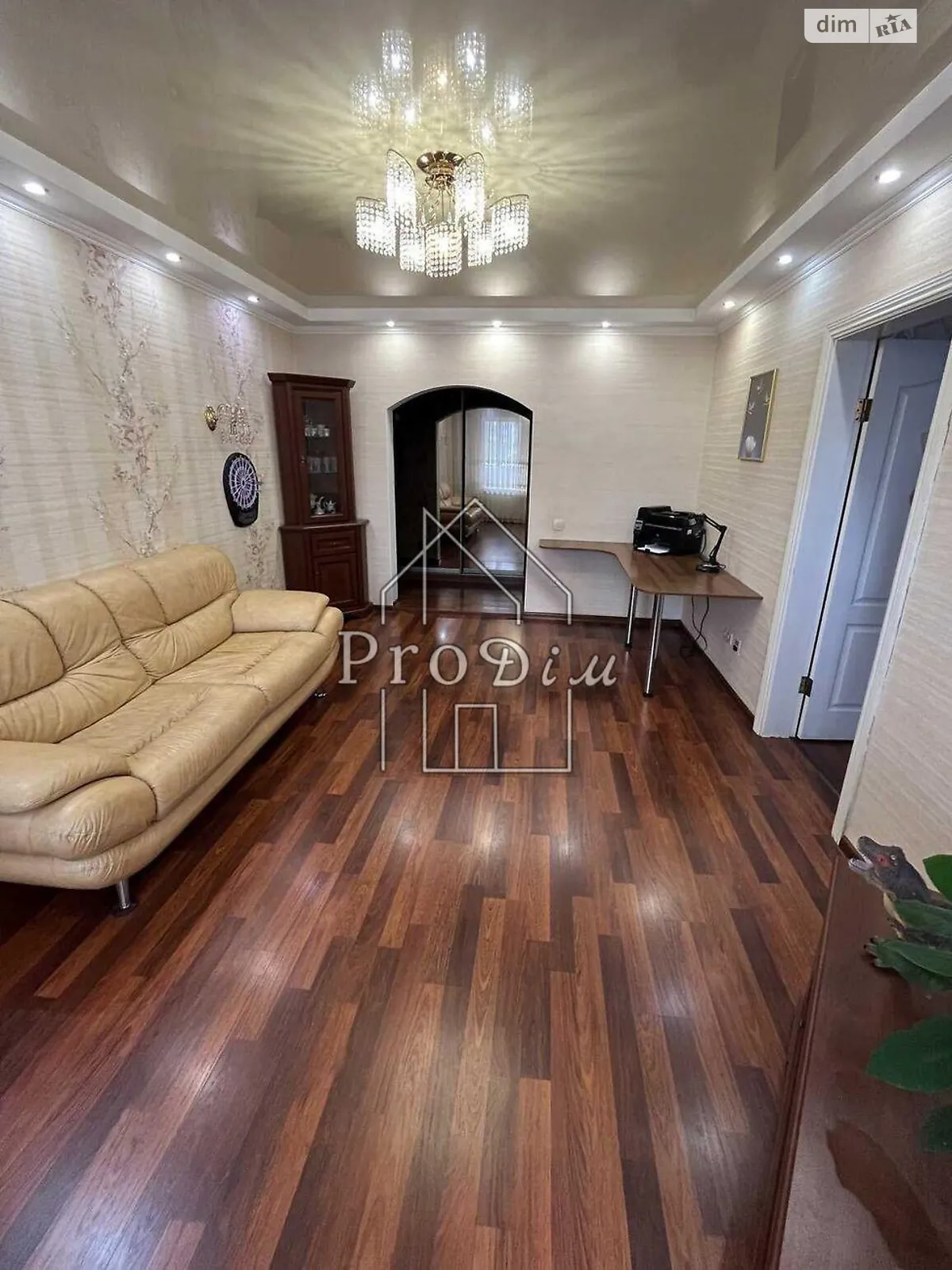 Продается 4-комнатная квартира 92.5 кв. м в Киеве, ул. Лариси Руденко, 10 - фото 1