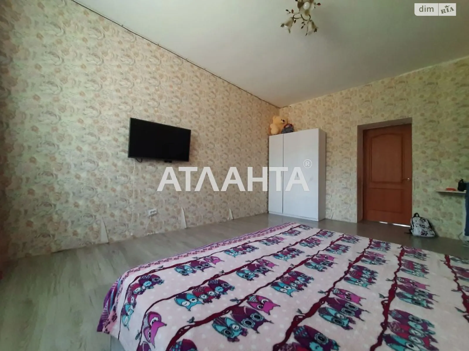 Продается 3-комнатная квартира 79.2 кв. м в Мирном, цена: 26000 $ - фото 1