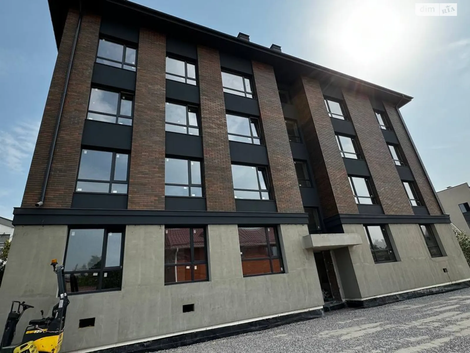 Продается 1-комнатная квартира 39.19 кв. м в Ирпене, ул. Троицкая - фото 1