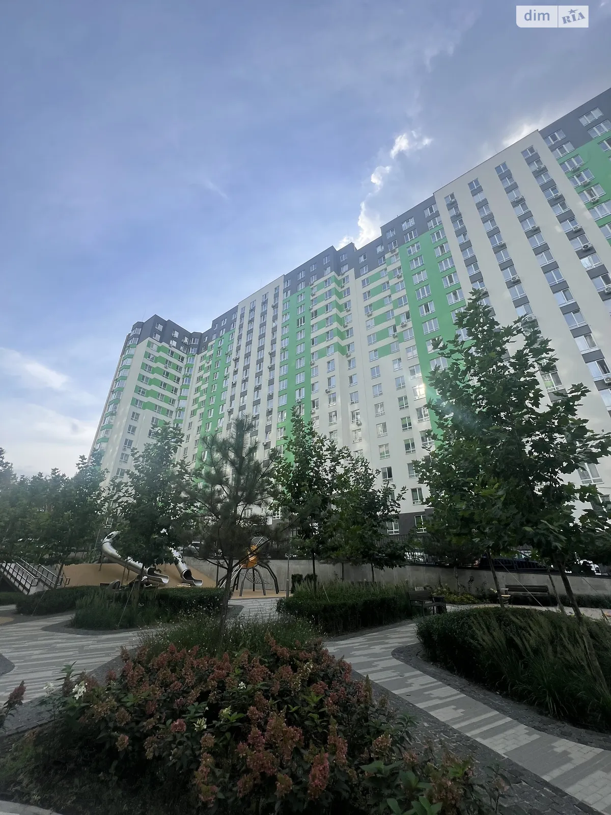 Продается 3-комнатная квартира 79.2 кв. м в Ирпене, ул. Университетская(Карла Маркса), 3/14 - фото 1