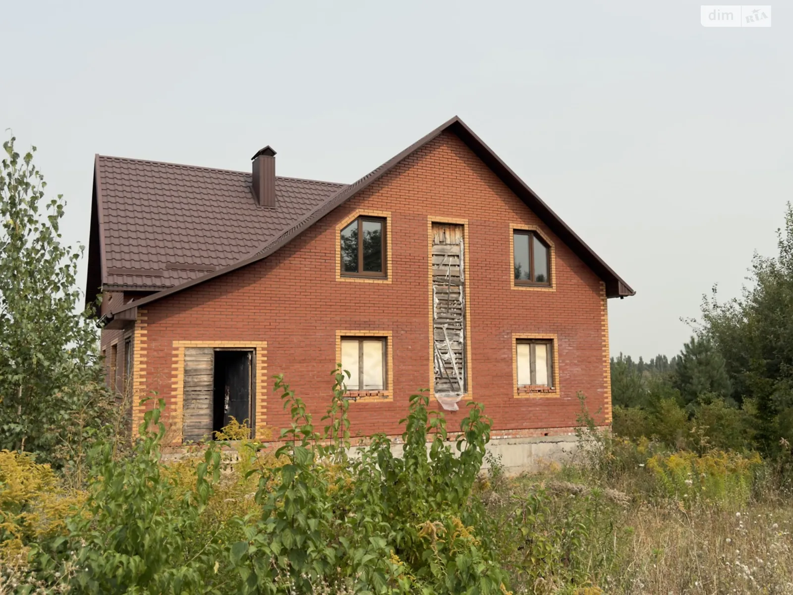 Продається будинок 2 поверховий 259 кв. м з каміном, цена: 48500 $ - фото 1