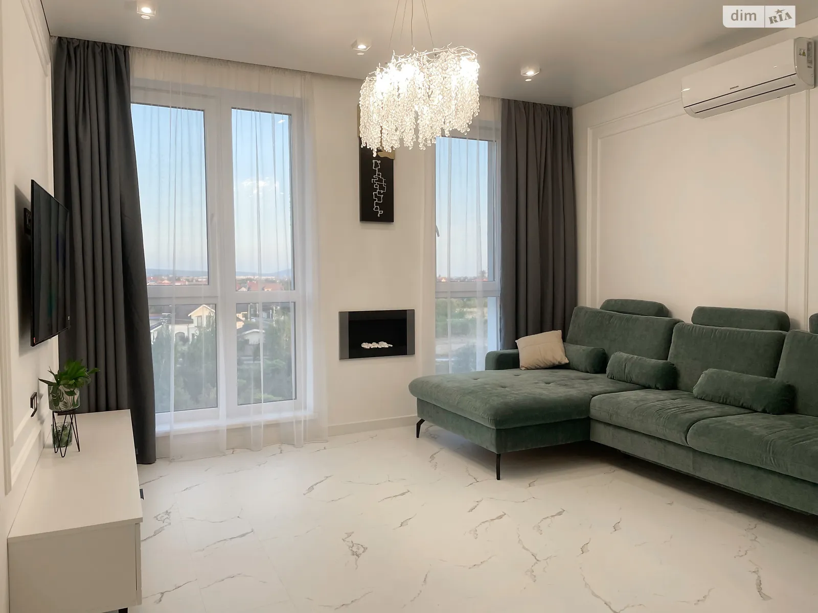 Продается 2-комнатная квартира 44 кв. м в Минае, ул. Августина Волошина, 24 - фото 1