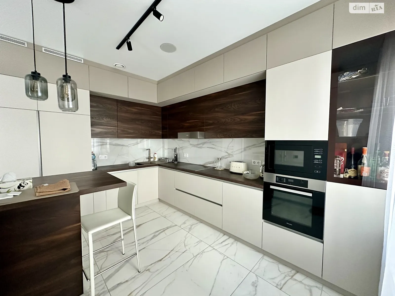 Продается 3-комнатная квартира 125.3 кв. м в Днепре, просп. Поля Александра, 16 - фото 1