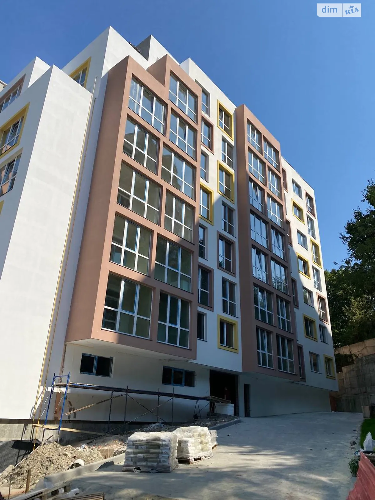 Продається 1-кімнатна квартира 46 кв. м у Львові, вул. Очеретяна, 11 - фото 1