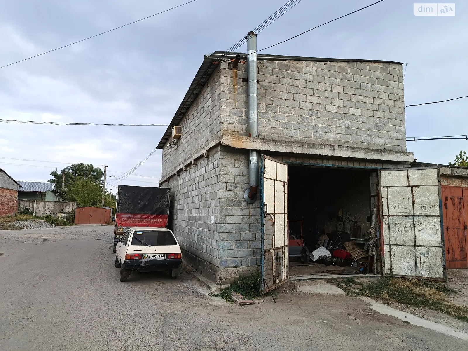 Продається місце в гаражному кооперативі універсальний на 108 кв. м, цена: 25000 $ - фото 1