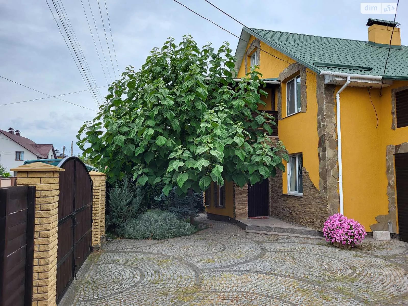 Продається будинок 2 поверховий 236 кв. м з каміном - фото 4