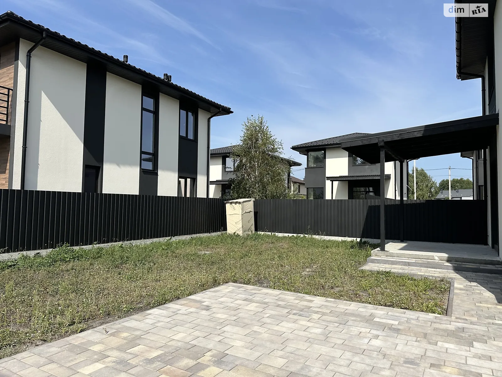 Продається будинок 2 поверховий 120 кв. м с басейном, цена: 187000 $ - фото 1