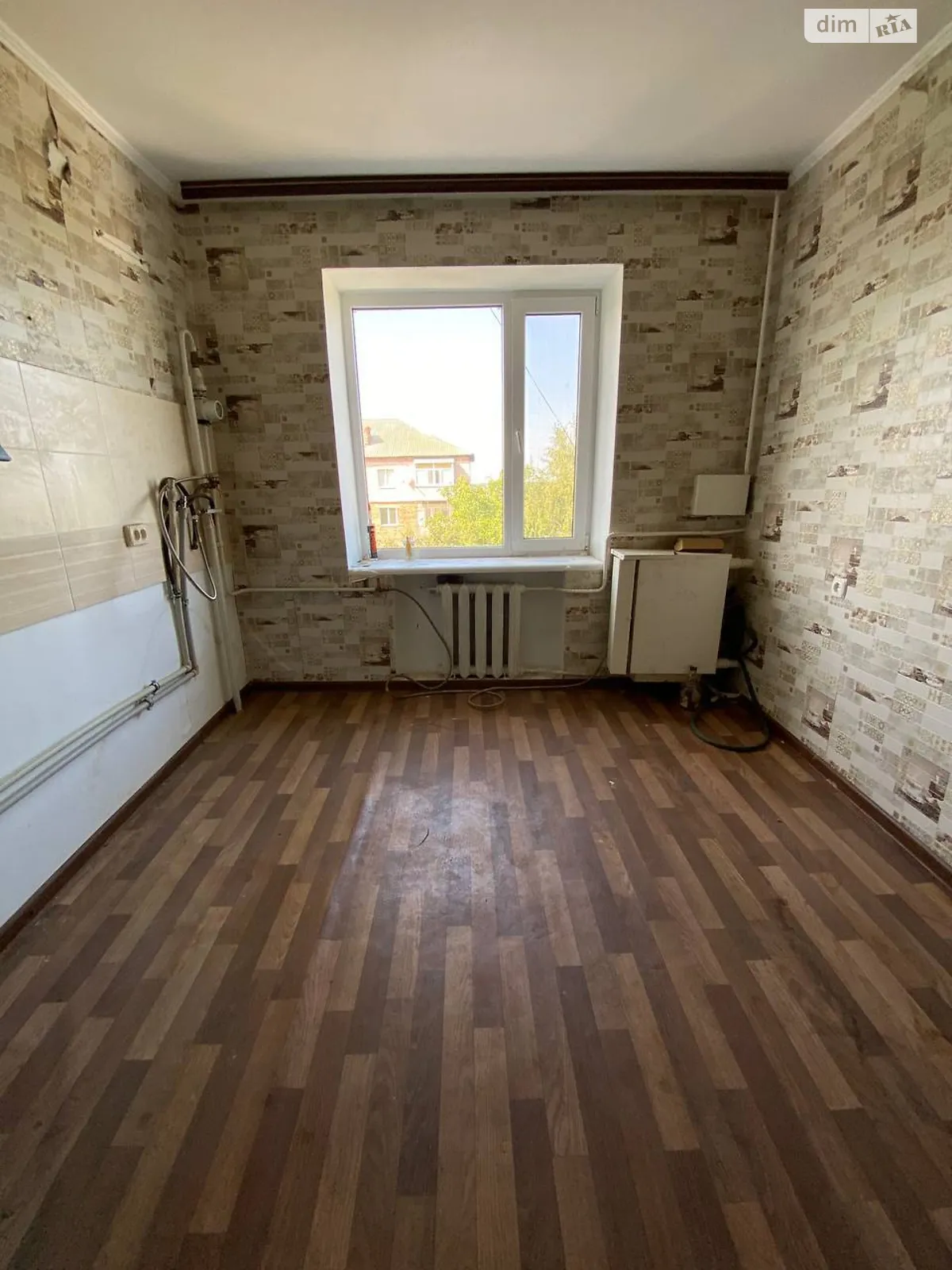 Продается 3-комнатная квартира 60.6 кв. м в Гребенках, просп. Науки, 69 - фото 1