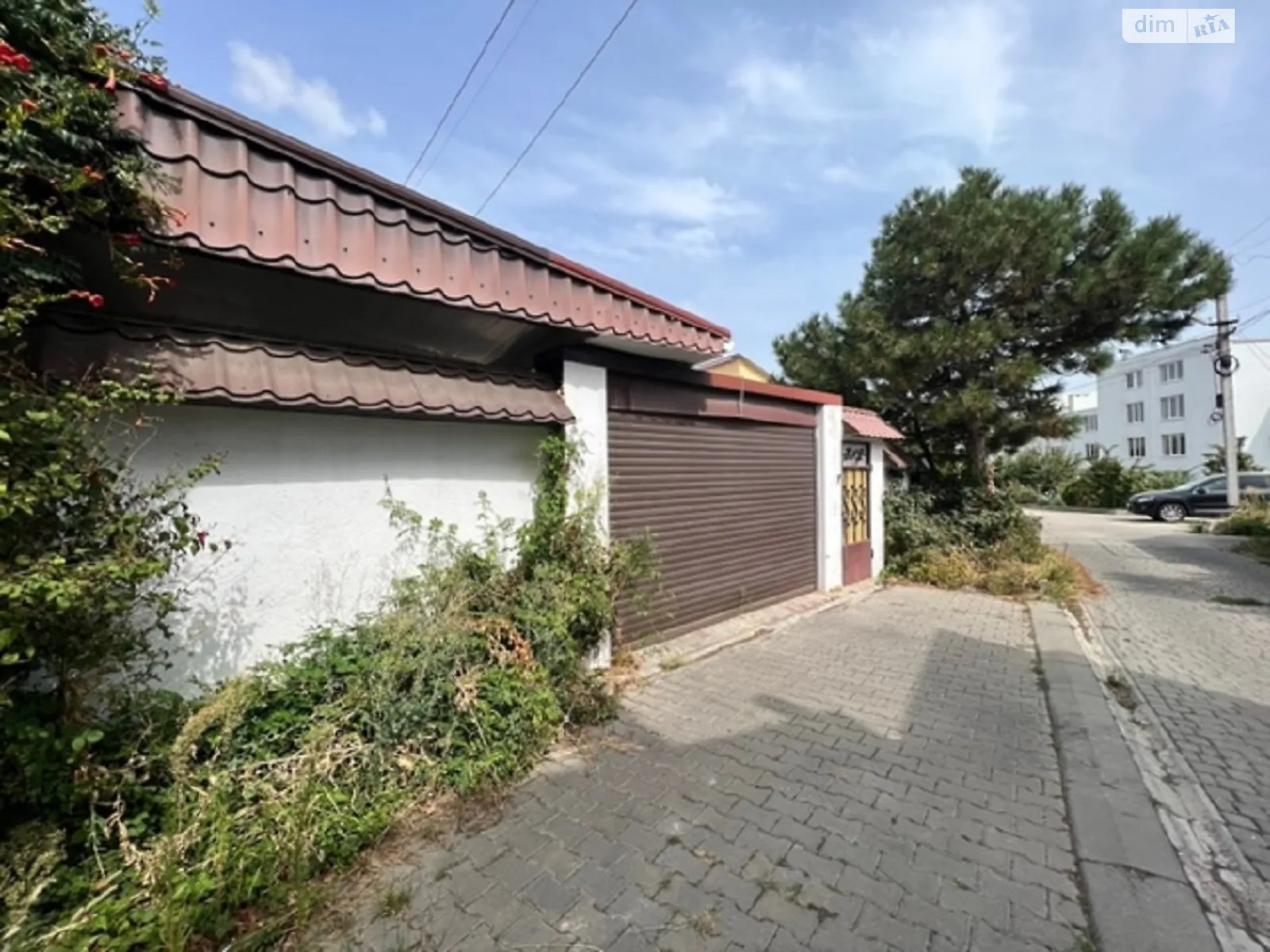 Продается дом на 3 этажа 502 кв. м с мебелью, цена: 260000 $ - фото 1