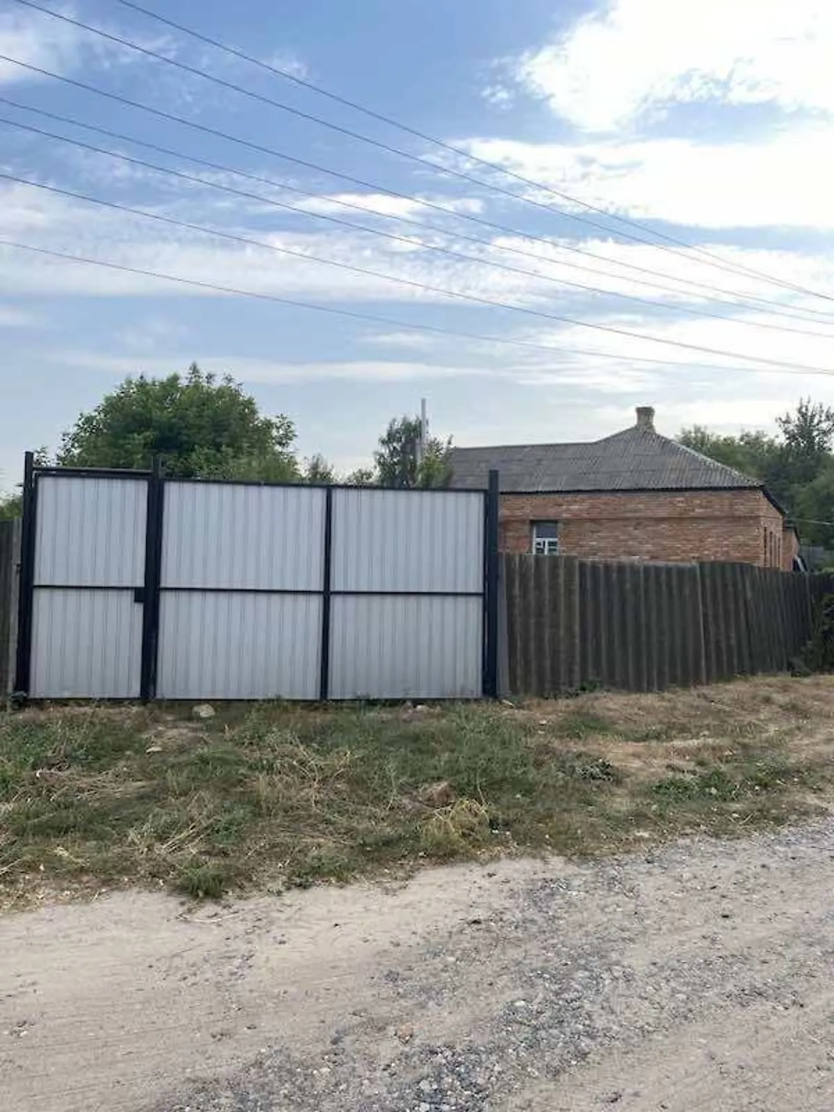 Продается одноэтажный дом 69 кв. м с камином, цена: 12000 $ - фото 1