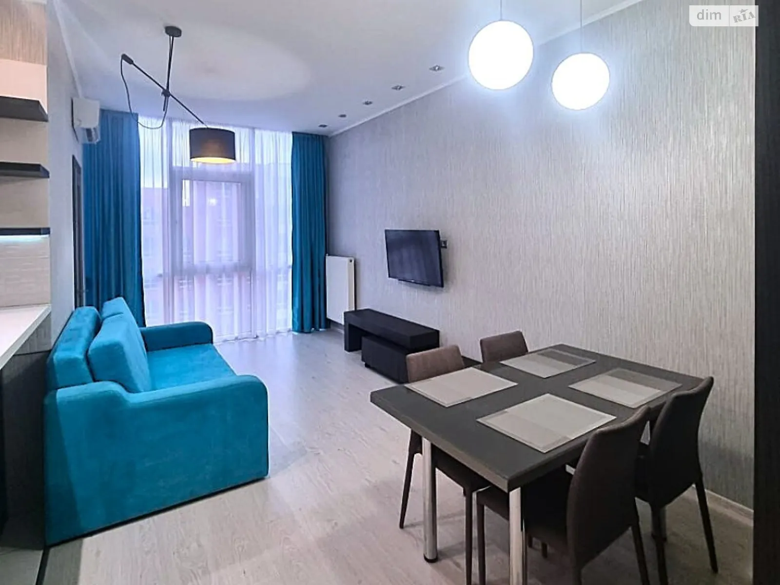 Продается 1-комнатная квартира 42.7 кв. м в Лиманке, ул. Жемчужная, 3 - фото 1