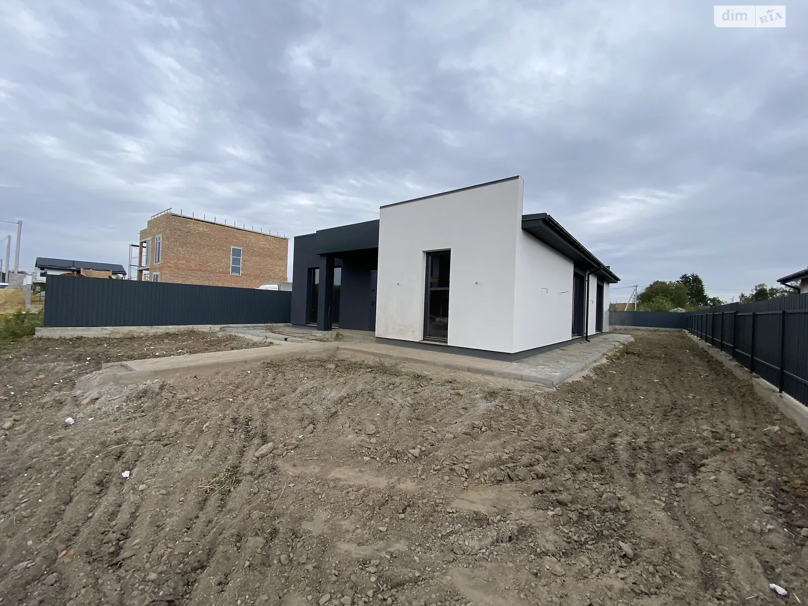 Продається одноповерховий будинок 100 кв. м з садом, цена: 95000 $ - фото 1