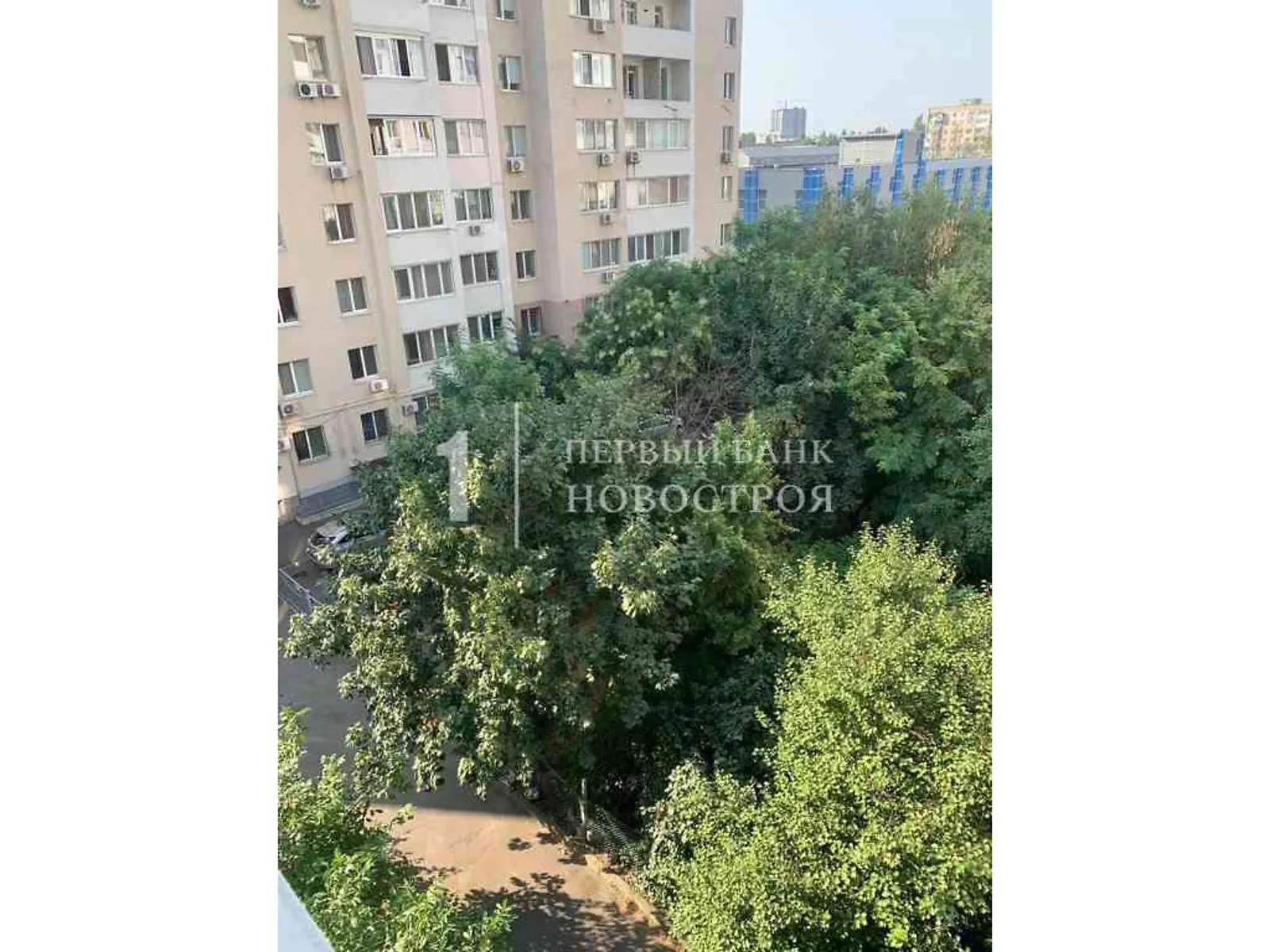 Продается 4-комнатная квартира 114.3 кв. м в Одессе, ул. Ивана Фунтового, 27 - фото 1