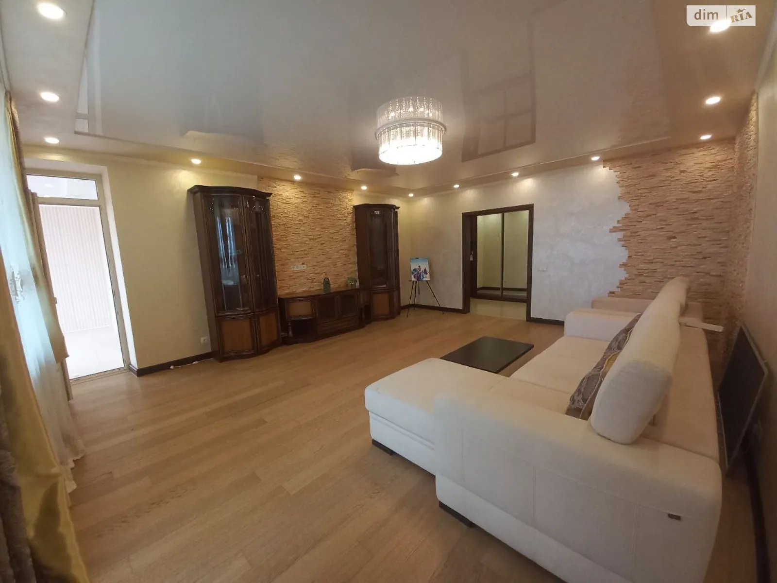 Продається 3-кімнатна квартира 134.4 кв. м у Миколаєві, вул. Лазурна, 5 корпус 11 - фото 1