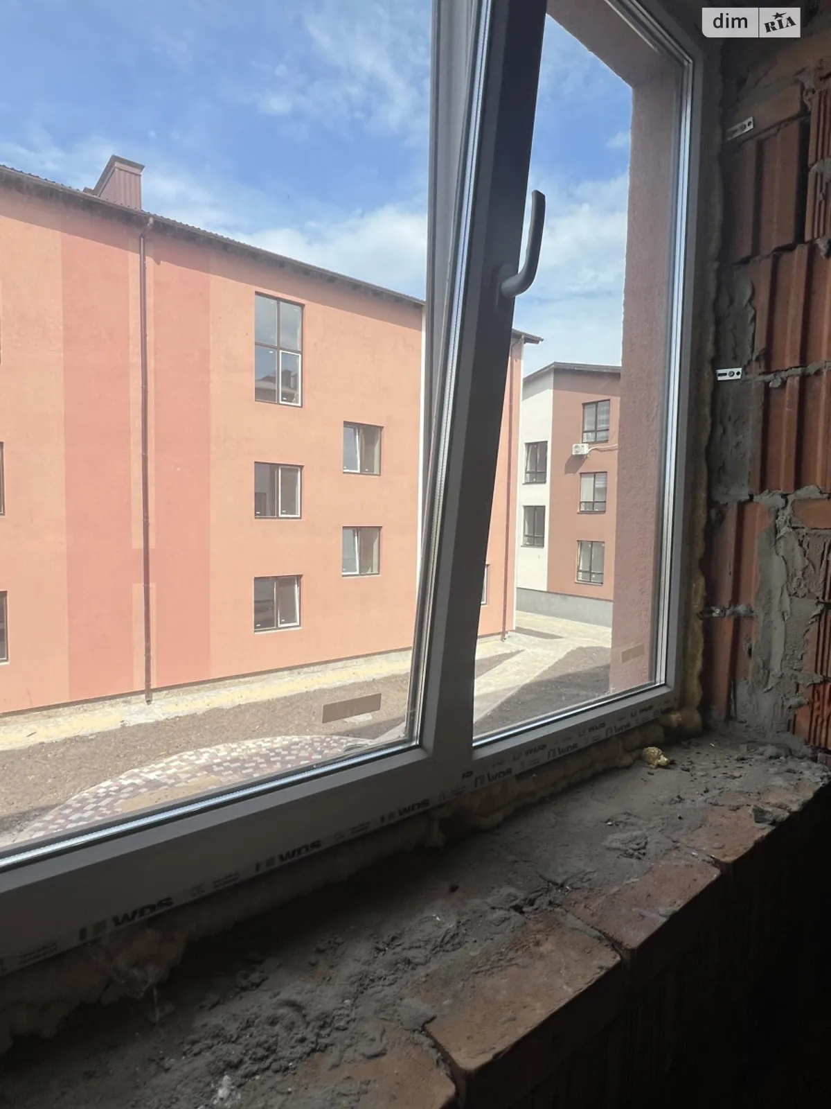 Продається 1-кімнатна квартира 25 кв. м у Гостомелі, вул. Ювілейна, 4В - фото 1