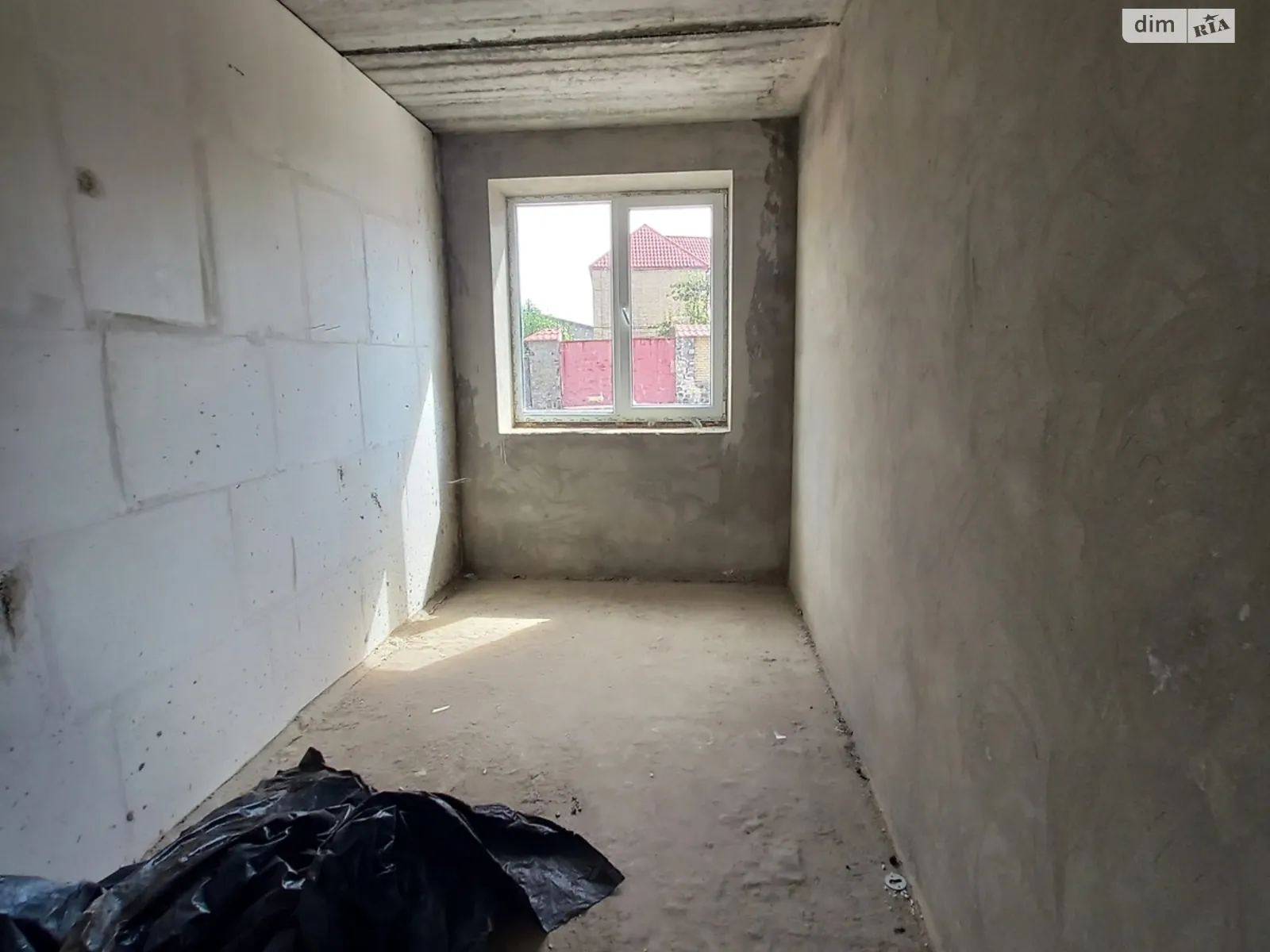 Продається 2-кімнатна квартира 43 кв. м у Гостомелі, пров. Ювілейний, 4 - фото 1