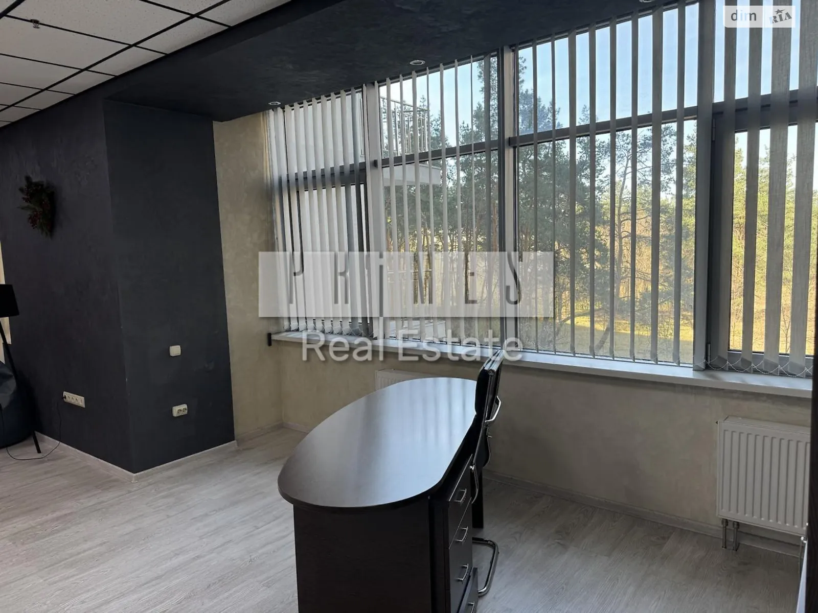 Продається офіс 61 кв. м в бізнес-центрі, цена: 122000 $ - фото 1