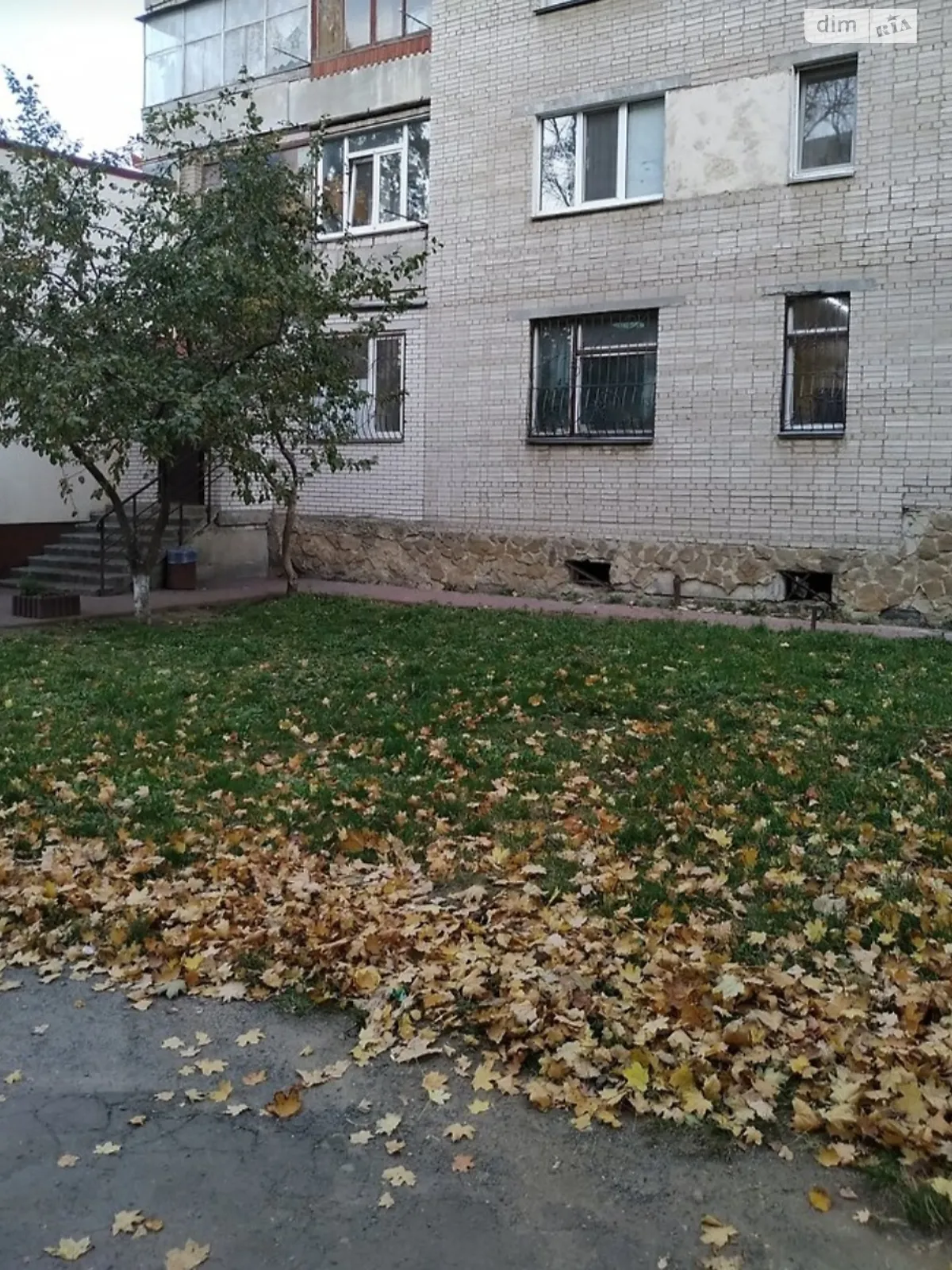 Продается помещения свободного назначения 102.6 кв. м в 9-этажном здании, цена: 125000 $ - фото 1