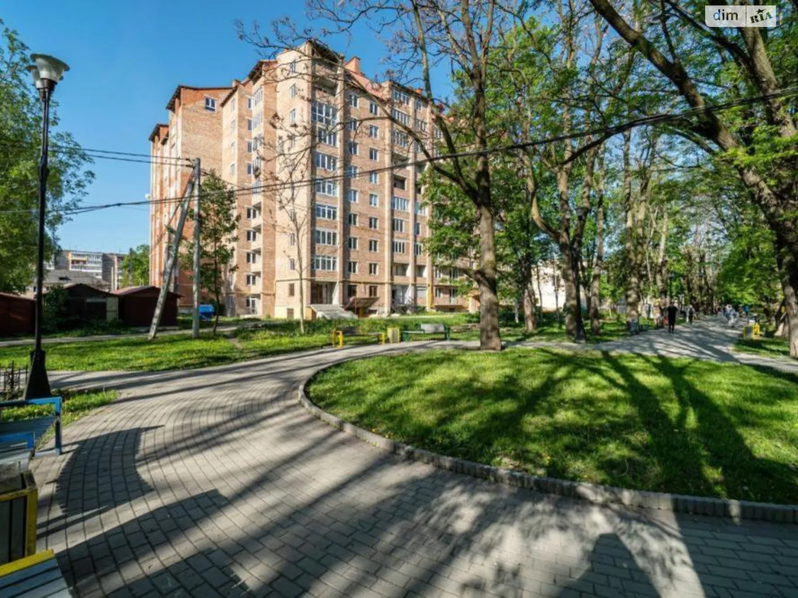 Продається 3-кімнатна квартира 98.4 кв. м у Коломиї, вул. Семена Палія, 4Б - фото 1
