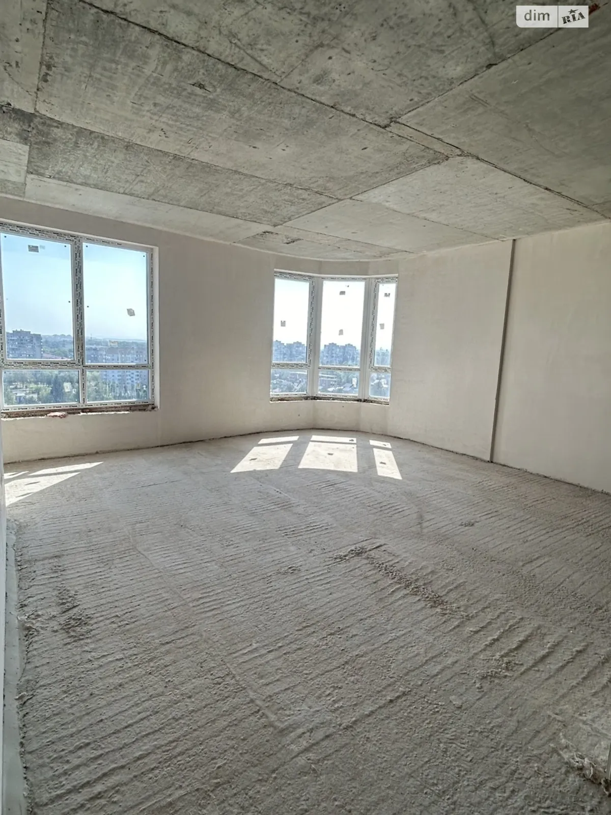 Продается 4-комнатная квартира 156 кв. м в Львове, ул. Трускавецкая, 2А - фото 1