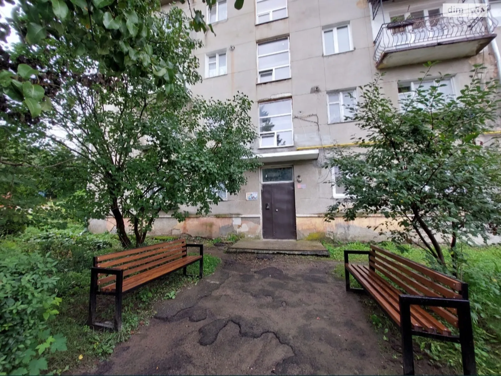Продается 2-комнатная квартира 42.1 кв. м в Бориславе, ул. Школьная, 7 - фото 1