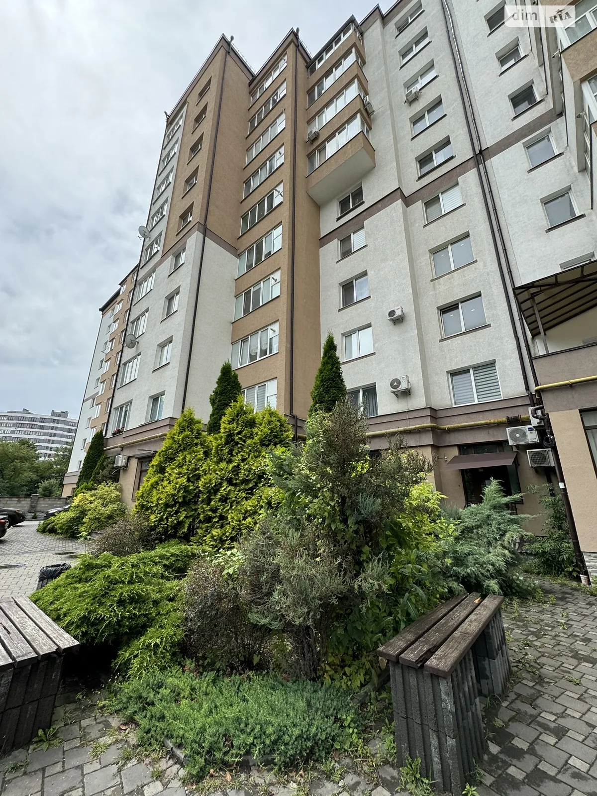 Продается 2-комнатная квартира 99.5 кв. м в Ивано-Франковске, ул. Целевича Юлиана, 4Б - фото 1
