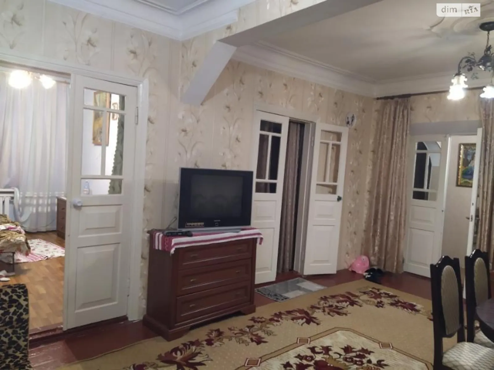 Здається в оренду одноповерховий будинок 136 кв. м з каміном, цена: 10000 грн - фото 1