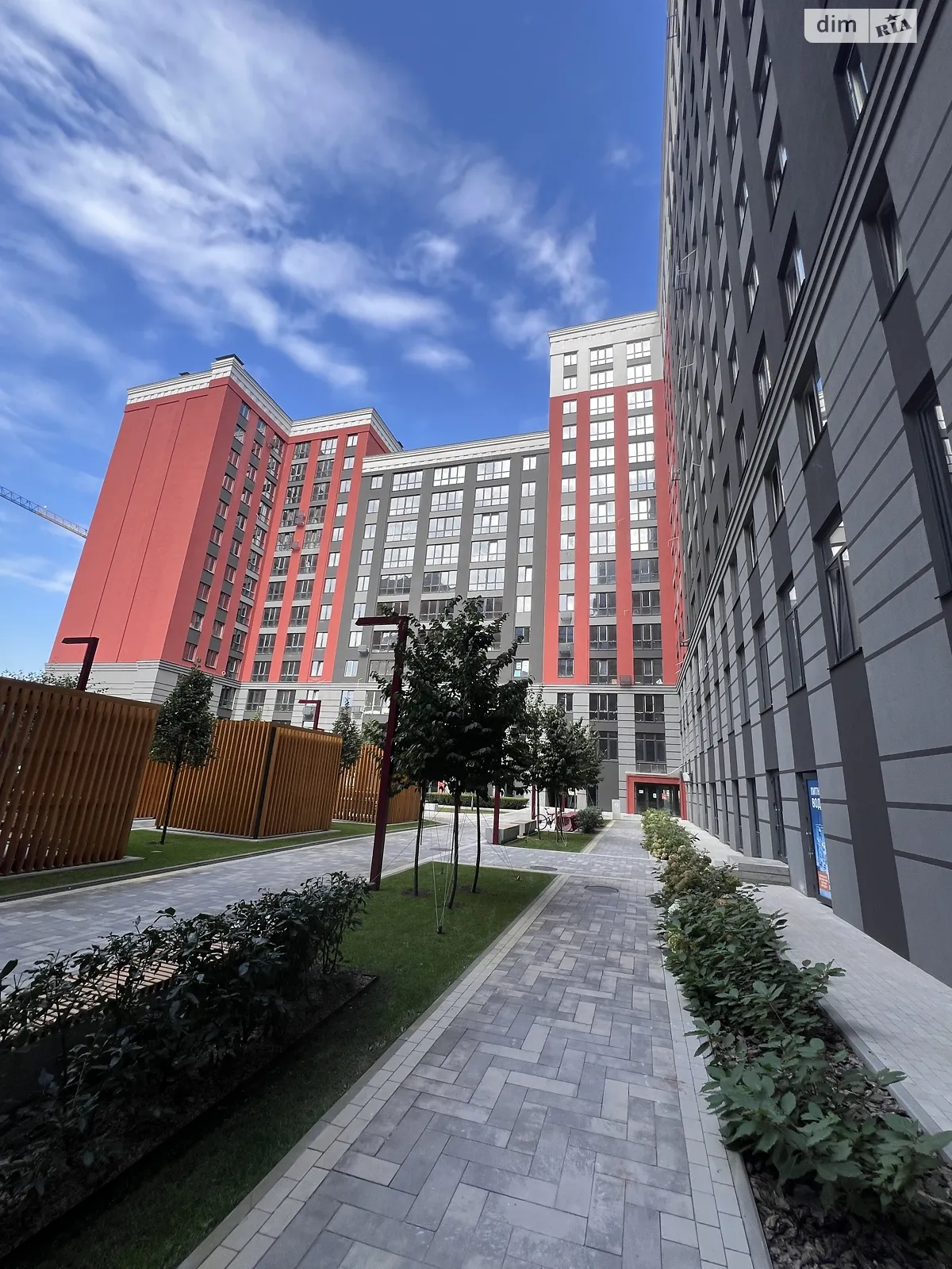 Продается 2-комнатная квартира 68 кв. м в Ирпене, ул. Университетская(Карла Маркса), 1М - фото 1