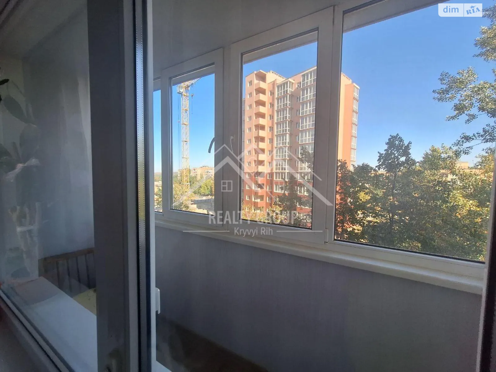 Продается 3-комнатная квартира 62.2 кв. м в Кривом Роге, ул. Алексея Ризниченко(Содружества) - фото 1