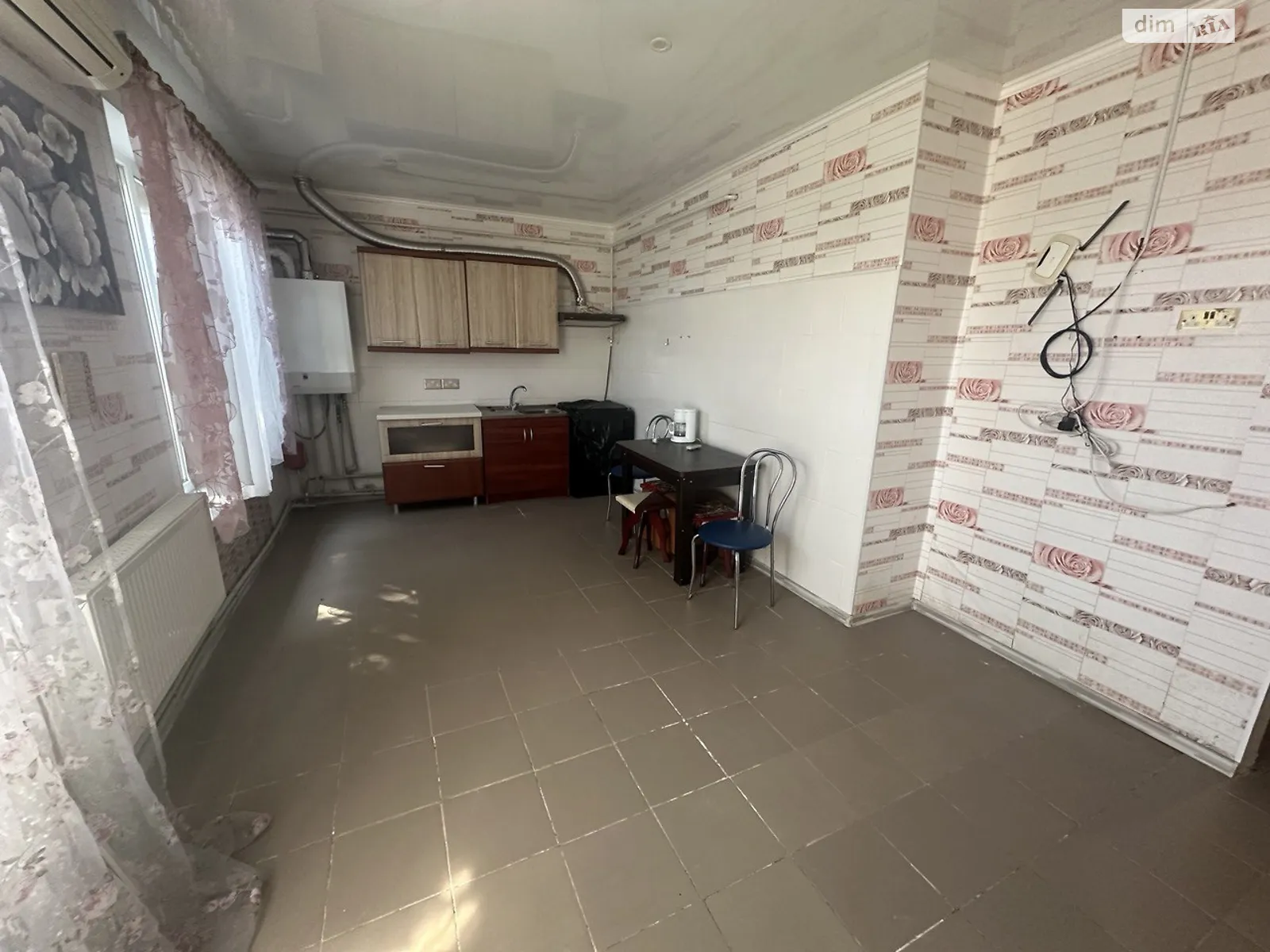 Продается 1-комнатная квартира 58 кв. м в Одессе, ул. Косяченко Алексея, 10 - фото 1