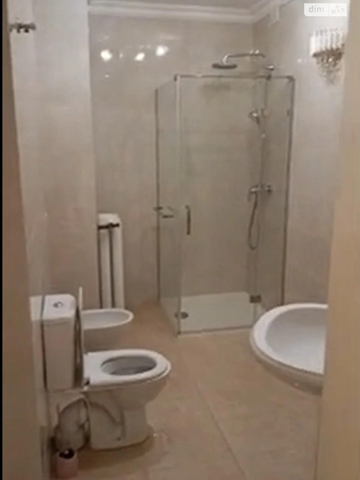 Здається в оренду офіс 120 кв. м в бізнес-центрі, цена: 1500 $ - фото 1