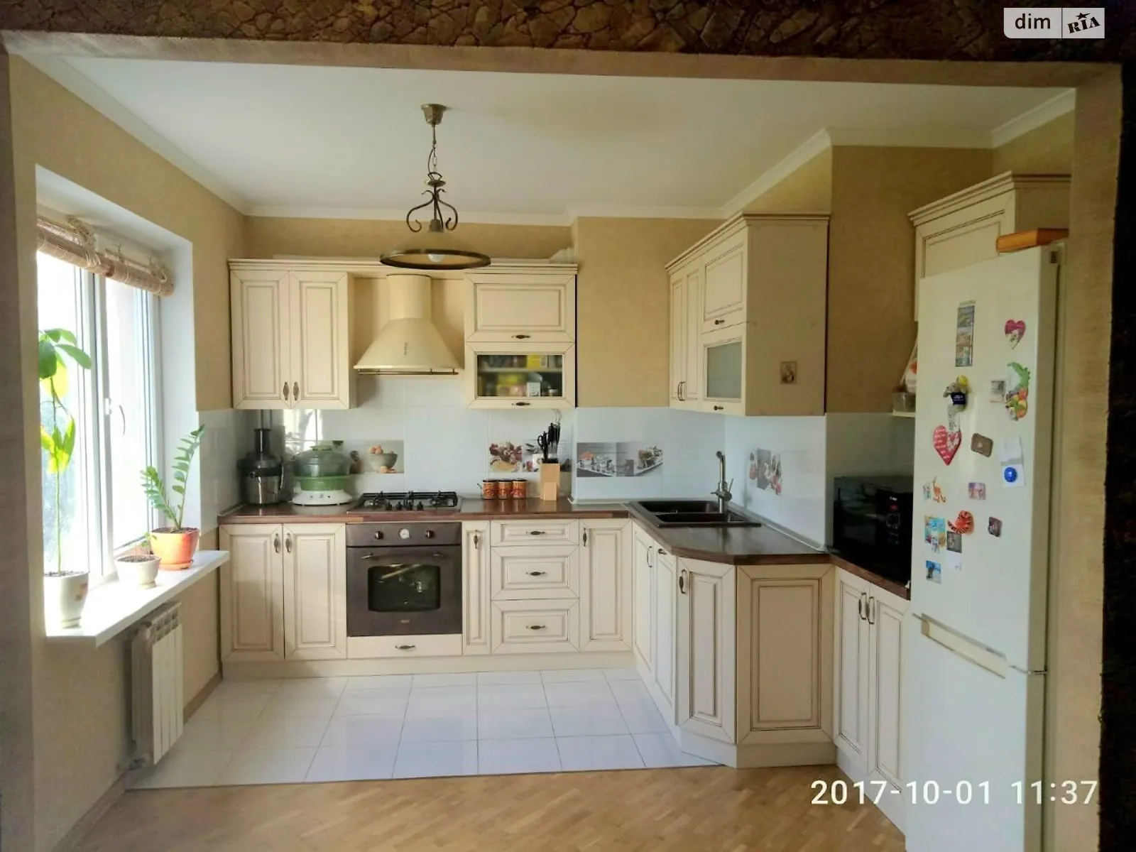 Продається 3-кімнатна квартира 74 кв. м у Одесі, вул. Академіка Корольова - фото 1