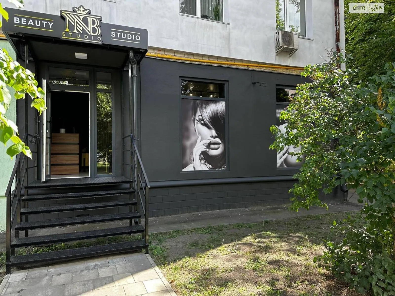 вул. Ялтинська, 10/14 Дарницький Київ, цена: 125000 $ - фото 1