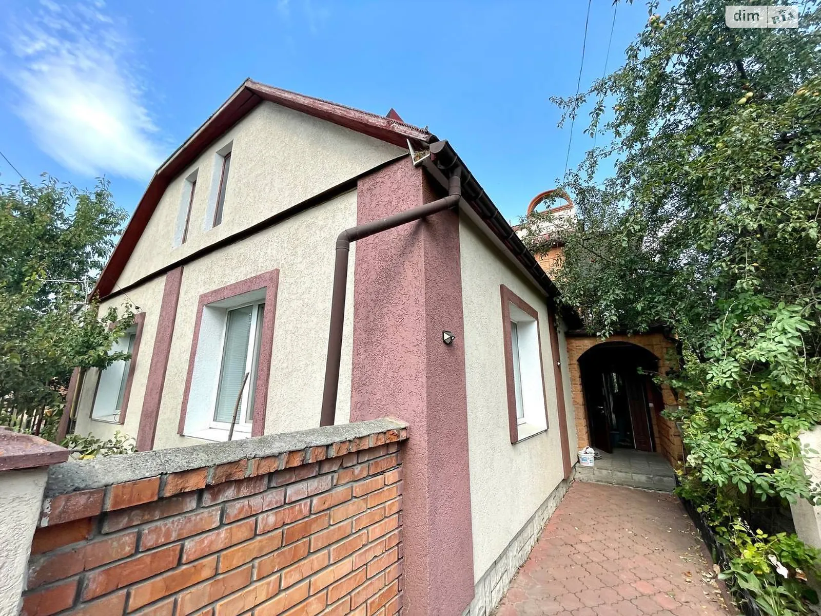 Продается часть дома 103 кв. м с верандой, цена: 91991 $ - фото 1