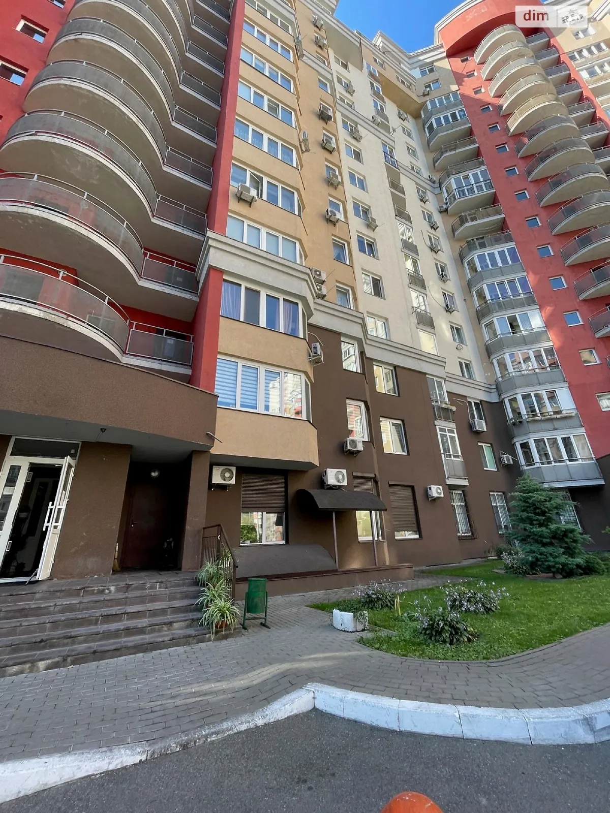 Продается 6-комнатная квартира 211.6 кв. м в Киеве, ул. Юлии Здановской(Михаила Ломоносова), 46/1 - фото 1