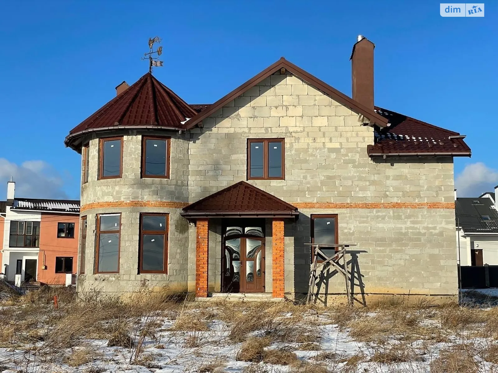 Продается дом на 2 этажа 295 кв. м с садом, цена: 150000 $ - фото 1