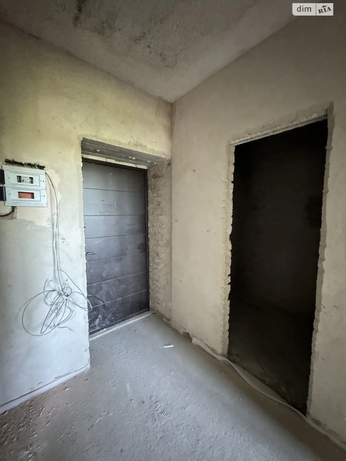 Продается 1-комнатная квартира 35 кв. м в Гостомеле, ул. Остромирская - фото 1