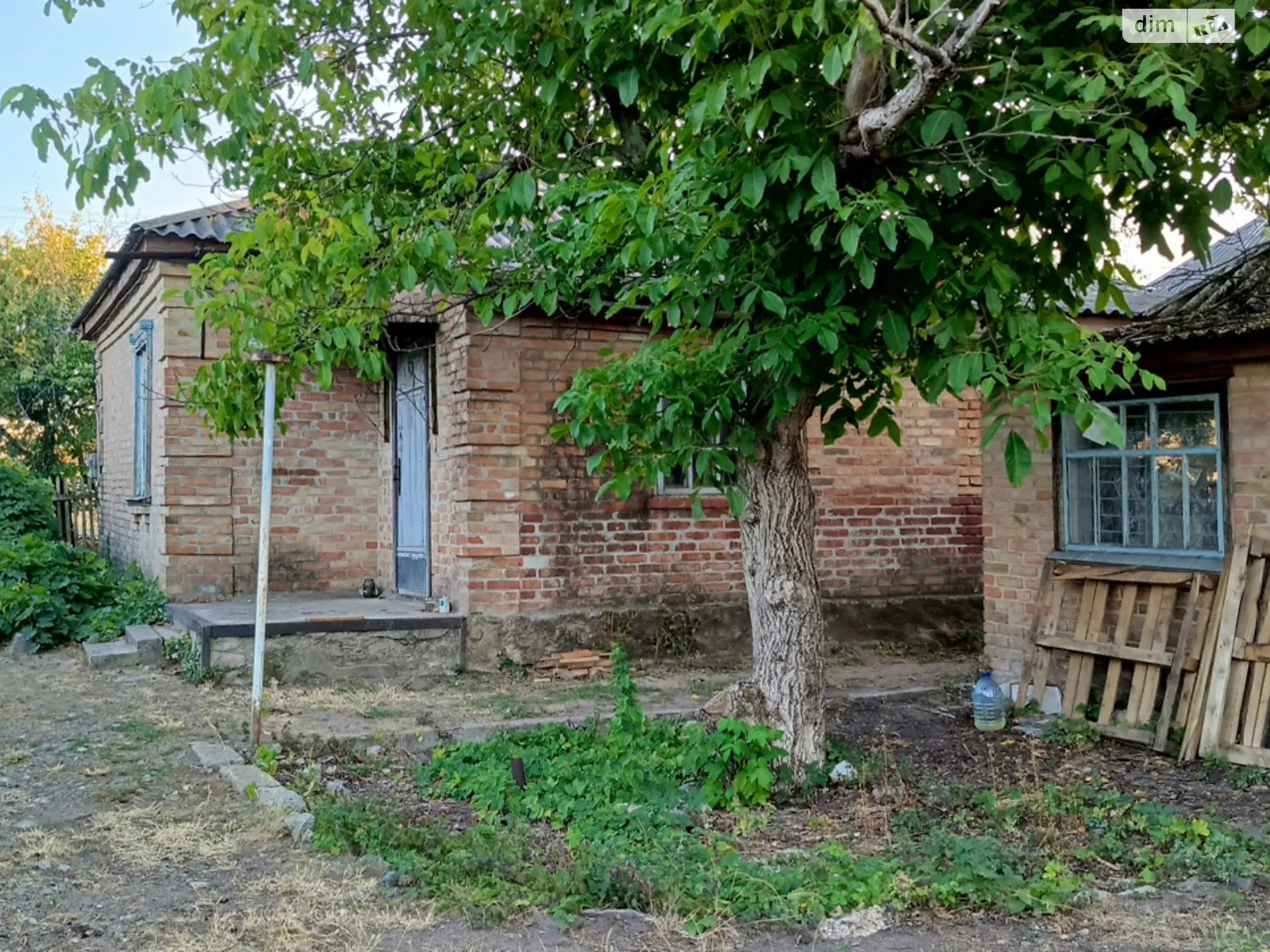 Продається одноповерховий будинок 1500 кв. м з подвалом, цена: 12000 $ - фото 1