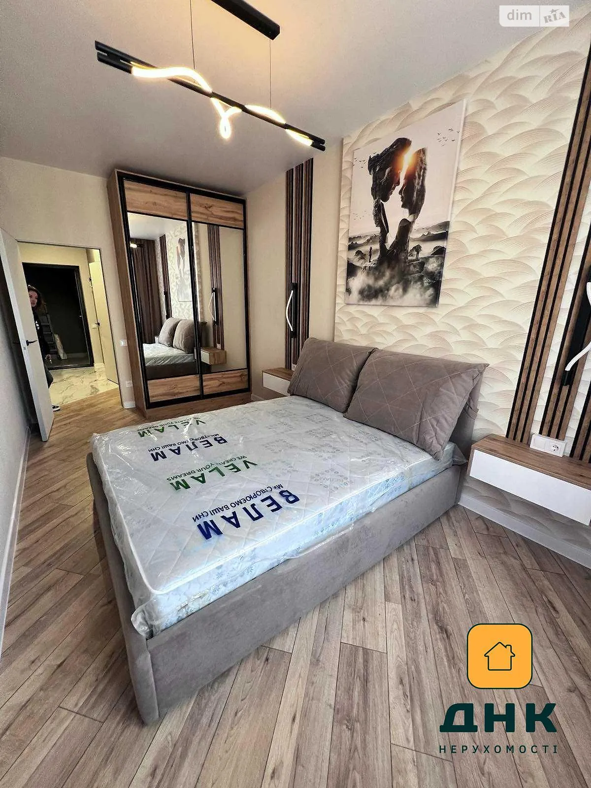 Продается 1-комнатная квартира 42 кв. м в Одессе, ул. Генуэзская, 1/1 - фото 1