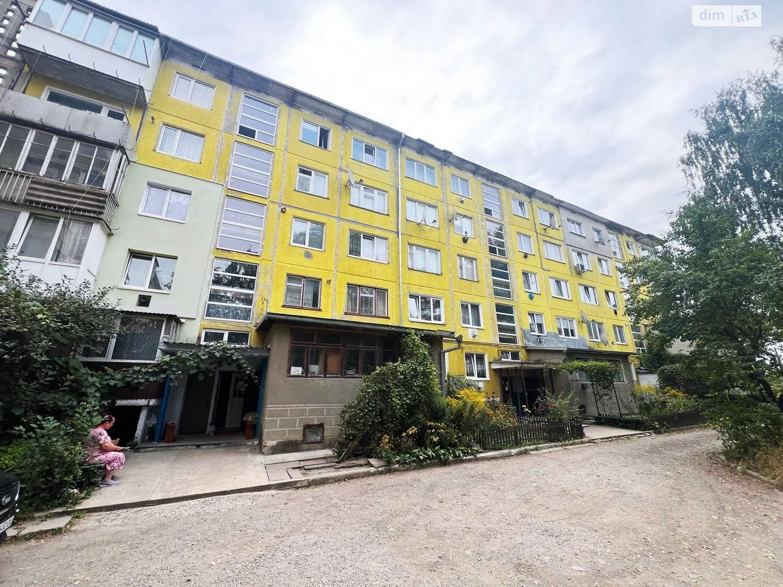 Продается 3-комнатная квартира 63.9 кв. м в Черткове, ул. Владимира Великого(Строительная) - фото 1