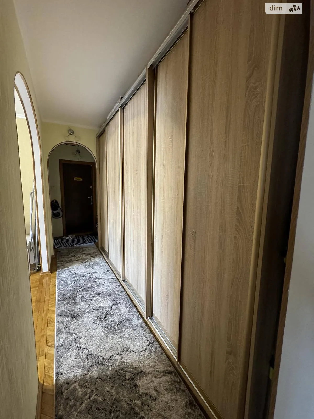 Продається 3-кімнатна квартира 63 кв. м у Хмельницькому, вул. Степана Бандери, 10 - фото 1