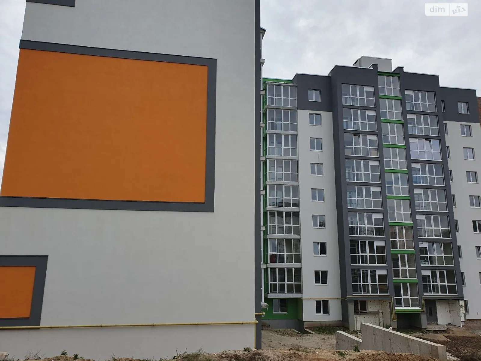 2-кімнатна квартира 61 кв. м у Тернополі, вул. Чернівецька, 71 - фото 1