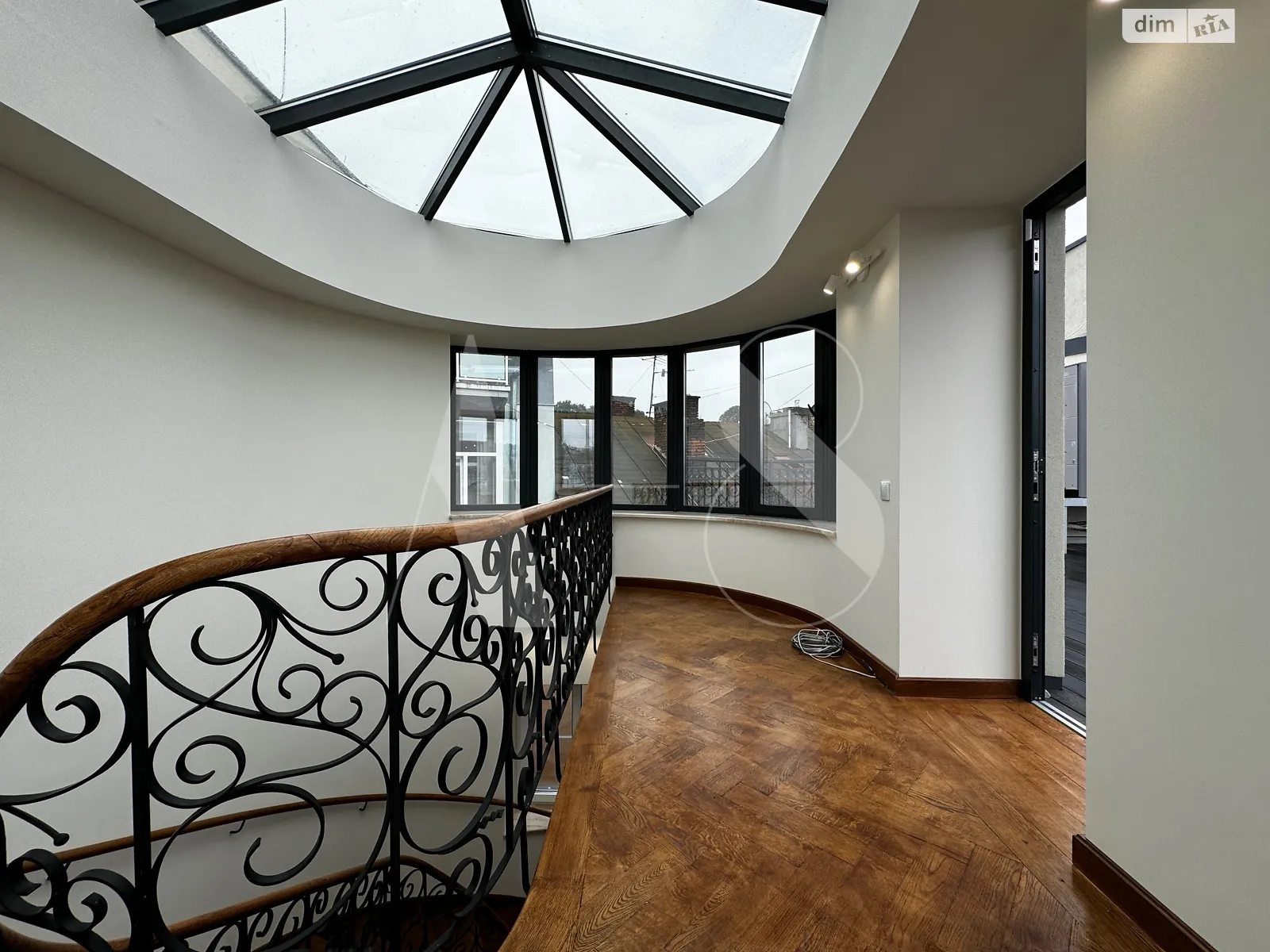 вул. Григоровича, 8 Центр Львів, цена: 15860 $ - фото 1