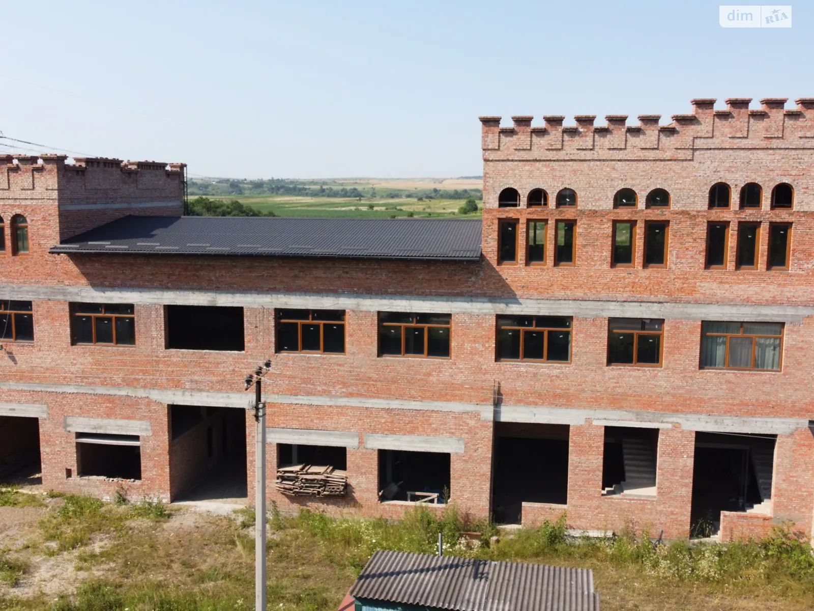 Продається приміщення вільного призначення 1800 кв. м в 3-поверховій будівлі, цена: 487000 $ - фото 1