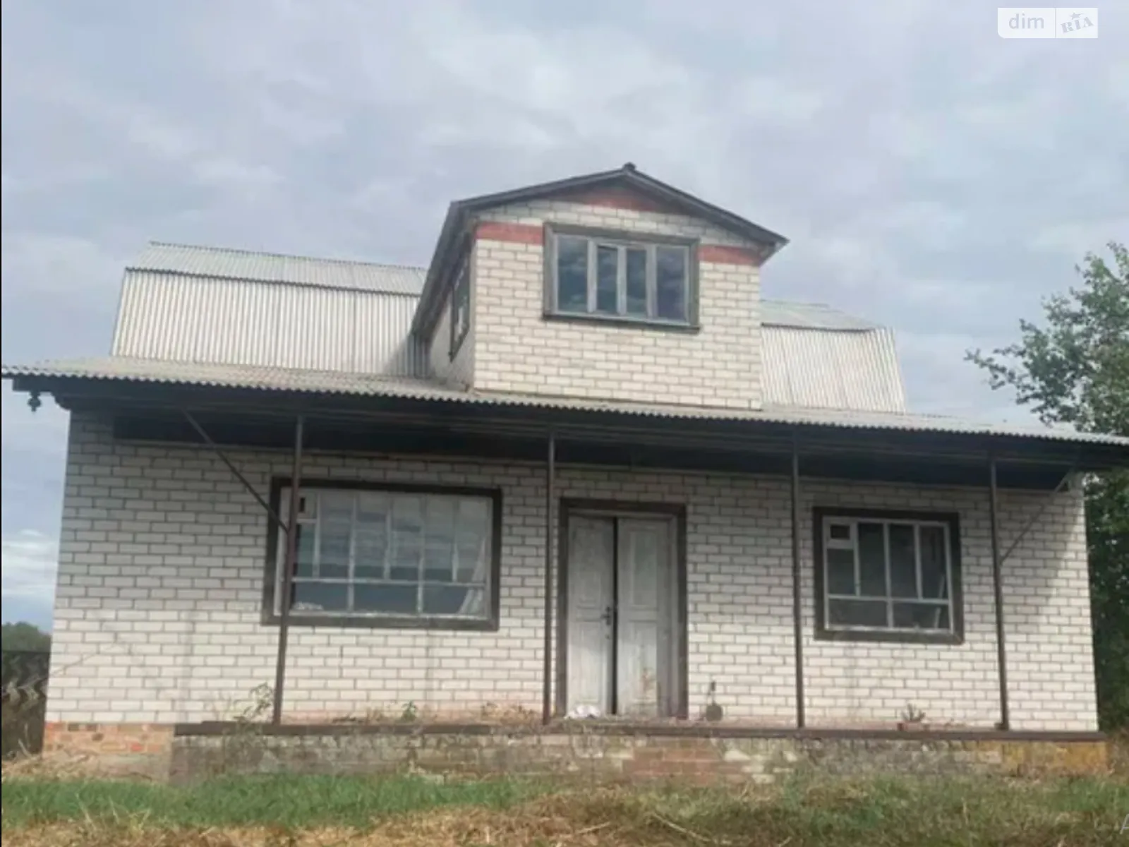 Продается дом на 2 этажа 100 кв. м с террасой, цена: 18000 $ - фото 1