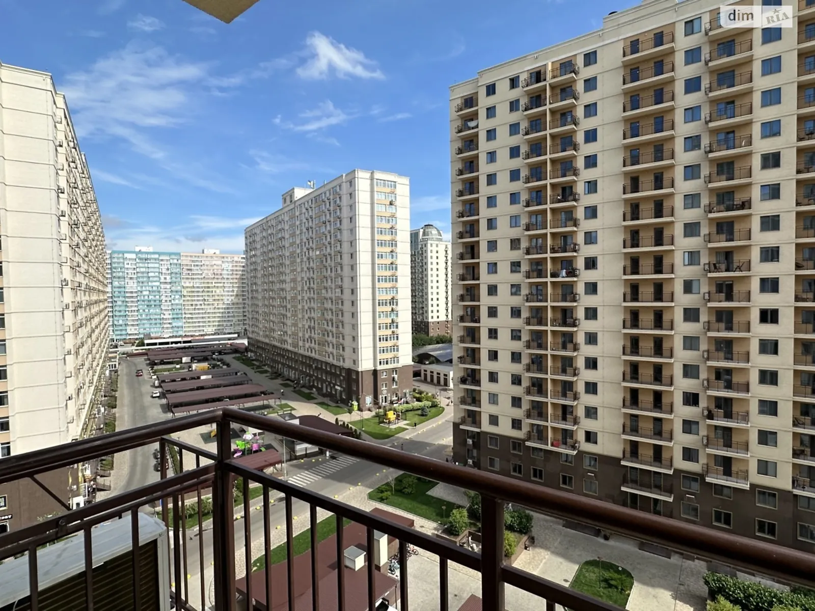 Продається 2-кімнатна квартира 43 кв. м у Лиманці, вул. Перлинна, 12 - фото 1