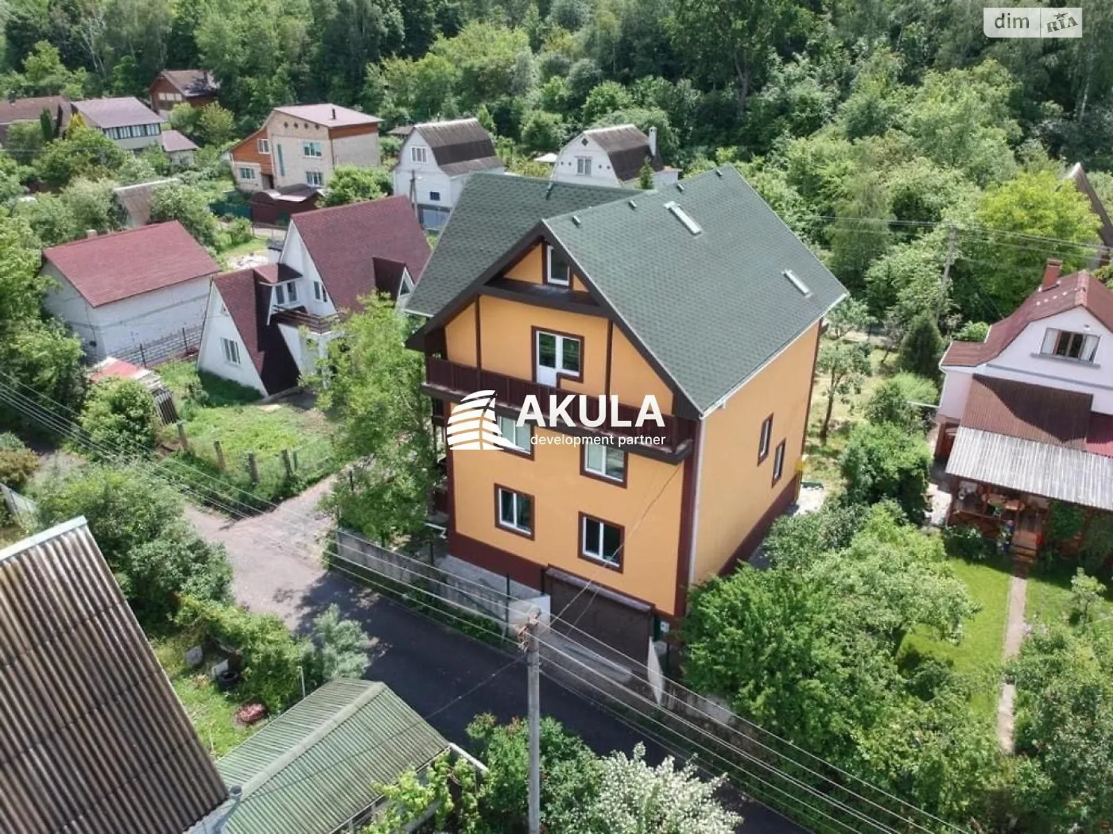 Продається будинок 3 поверховий 312 кв. м з гаражем, цена: 200000 $ - фото 1