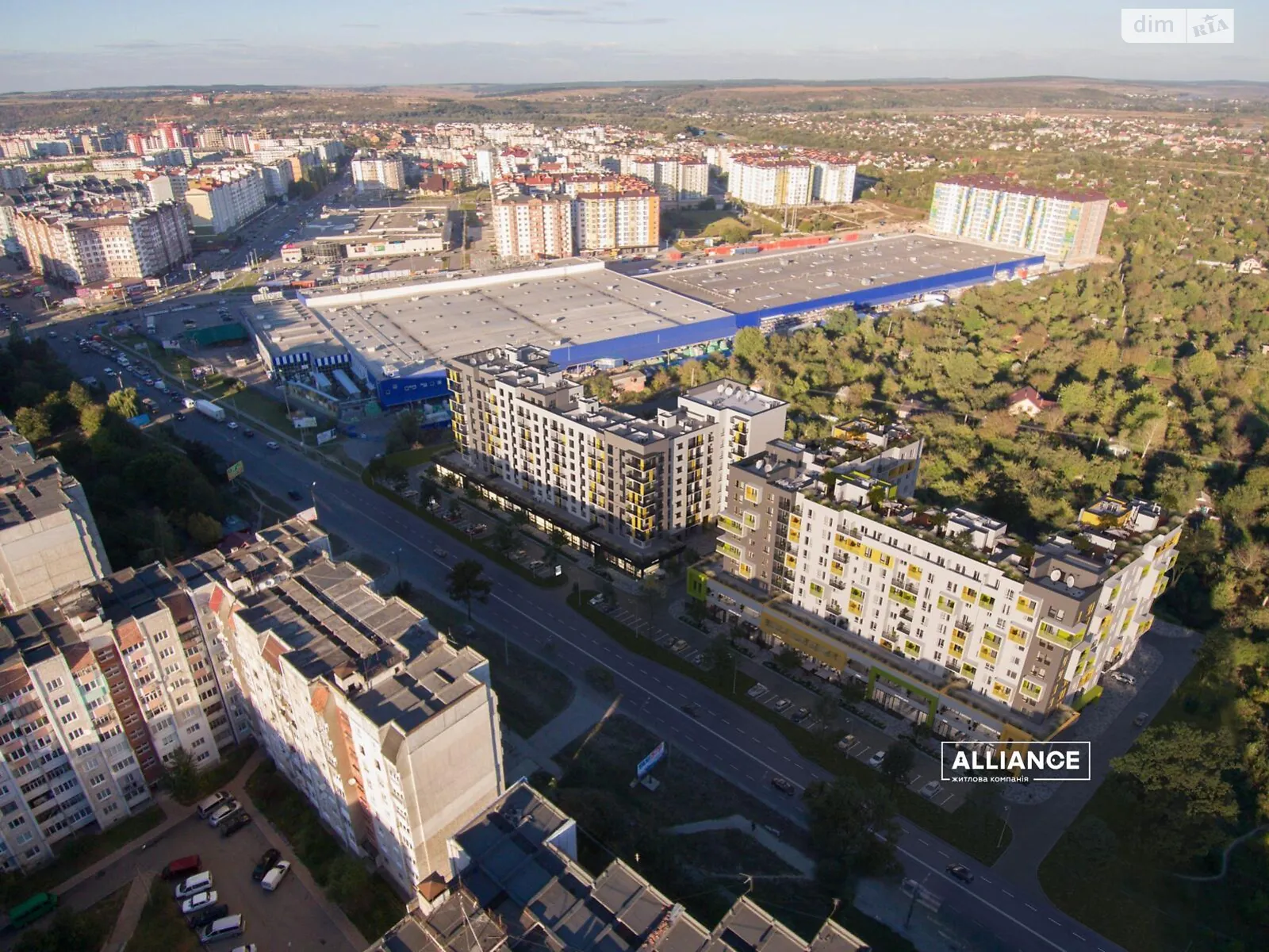 Продается 1-комнатная квартира 38.6 кв. м в Ивано-Франковске, ул. Ивасюка, 19 - фото 1