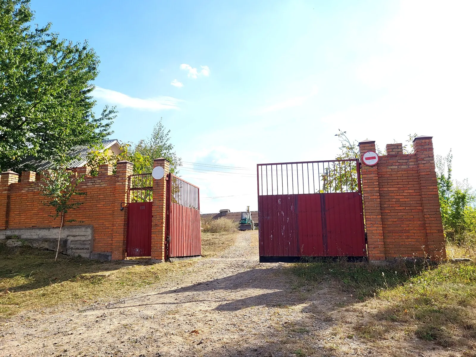 Продається об'єкт сфери послуг 7800 кв. м в 2-поверховій будівлі, цена: 250000 $ - фото 1